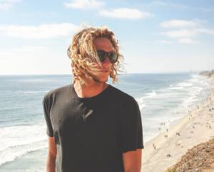 10544383_714662468582857_851547213855391725_n